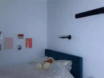 lovepilll on Chaturbate