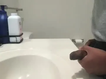 Offline loveyoucum1 on Chaturbate