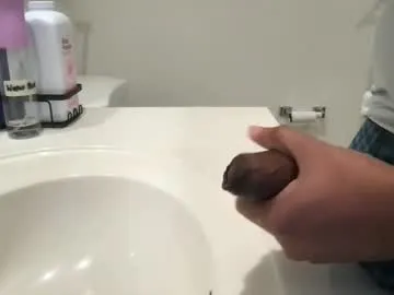 Offline loveyoucum1 on Chaturbate