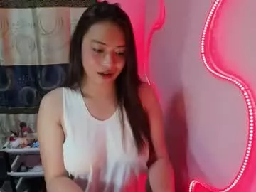Offline loveyoureign06 on Chaturbate