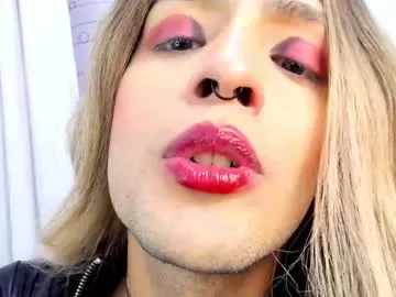 Freechat lukacastillo on Chaturbate