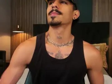 lukeetaylor_ on Chaturbate