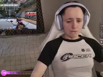 luna_loveeee — Lovense ON let's play?  // C2C - 60TKs // FAVOURITE VIBES: 38/66/100/200/301 #domi #smalltits #daddysgirl #young #teen