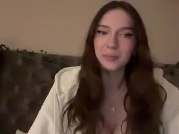 lunasnows — outfit change  <3 #18 #teen #tall #bigboobs #natural [766 tokens remaining]