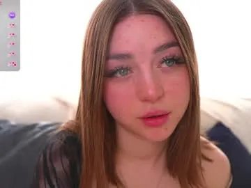 lunatouch — Goal: make me horny #bigass PVT OPEN!? #18 #bigboobs #new #cute [9 tokens remaining]