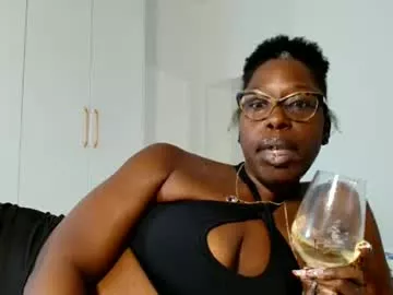madamindigo on Chaturbate 
