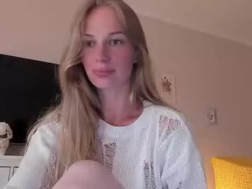 Offline magic_couple13 on Chaturbate