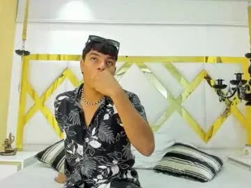 marck_castillo on Chaturbate