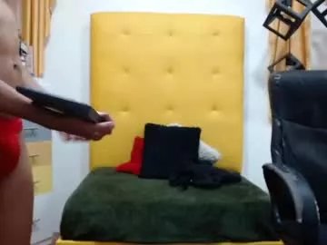 markbowie on Chaturbate