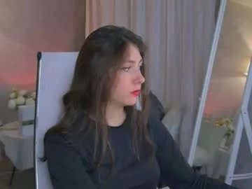 marymillerr — GOAL: sexy dance [439 tokens remaining] Welcome to my room! #nonude #brunette #c2c #goddess #pvt