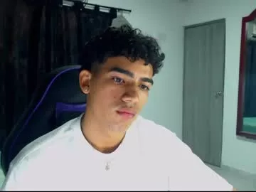 Offline master_boy28 on Chaturbate