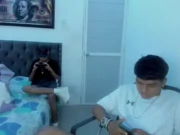 Offline master_boy28 on Chaturbate