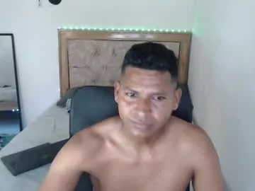 Offline masteralda09 on Chaturbate
