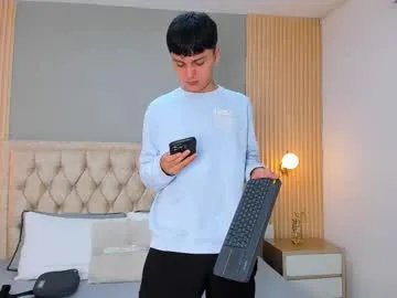 maxii18_ on Chaturbate