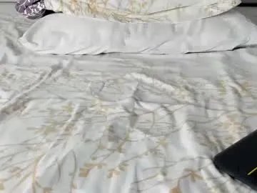 maybelline_666 — Maybelline_666's room #squirt #anal #hairy #hairypussy #hairyarmpits