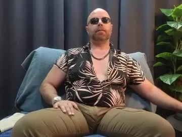 Freechat meaty_roll on Chaturbate