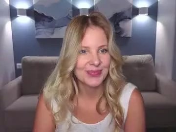 melaniebennett on Chaturbate