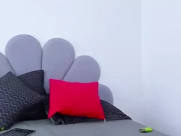 Offline mhiacorleone on Chaturbate