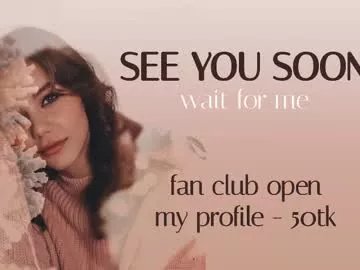 mia_com on Chaturbate