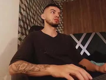 michael_magno on Chaturbate