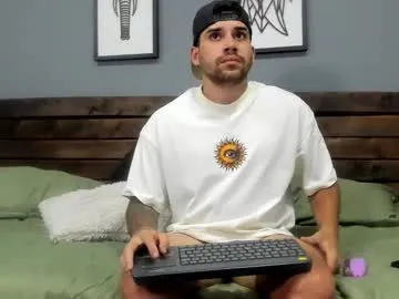 Offline mike_montoya on Chaturbate
