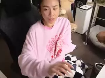 Offline millamischief on Chaturbate