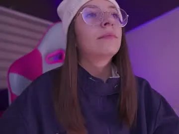 milly_kenner on Chaturbate