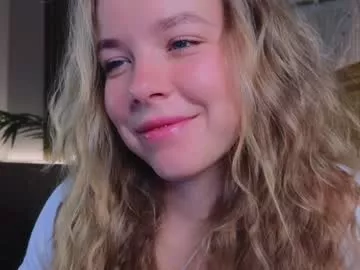 milly_shy on Chaturbate 