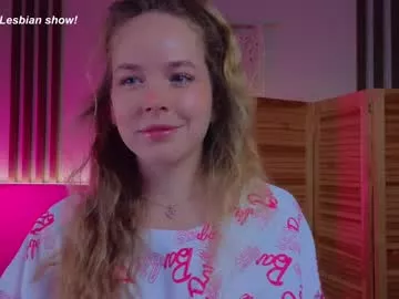 milly_shy on Chaturbate 