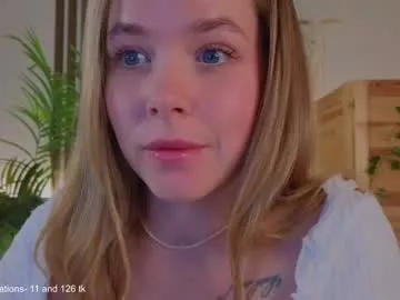 milly_shy on Chaturbate 