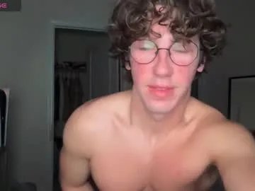 mizzo001 — Goal: Strip down naked #bi #18 #young #fit #college - Next Goal: lovense in my ass