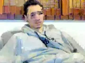 moderdelier on Chaturbate