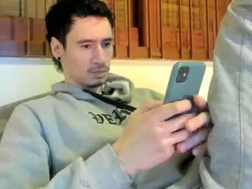 moderdelier on Chaturbate