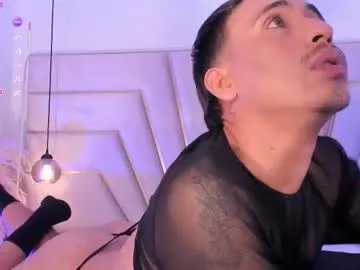 mr_aronnn_ on Chaturbate