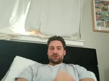 mrthickly818 — Make me cum  #straight #bigcock #cumshow #verbal #pvt #baiter #gooner [3500 tokens remaining]