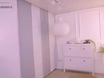 ms_lawless on Chaturbate