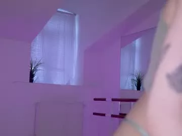 Offline mystica_ on Chaturbate