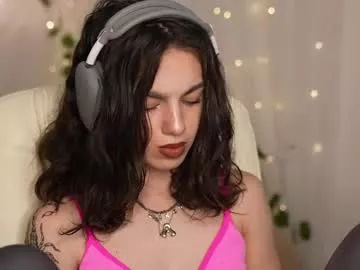 Offline mystica_ on Chaturbate