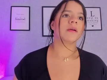 Offline natasha_harpper on Chaturbate