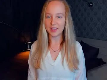 nicolavanderbie on Chaturbate