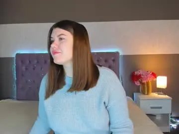 nikkibust on Chaturbate