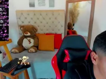 noah_sthone on Chaturbate