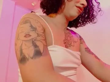 noahmonroe_11 on Chaturbate