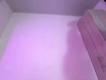 noahmonroe_11 on Chaturbate