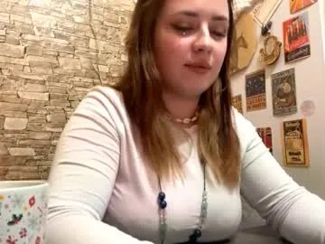 nylatrenbeath on Chaturbate