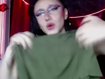 Offline obey_missraven on Chaturbate