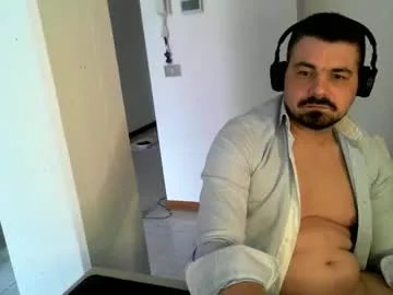 oscarleo on Chaturbate