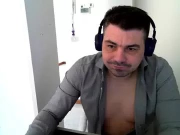 oscarleo on Chaturbate