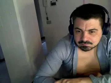 oscarleo on Chaturbate