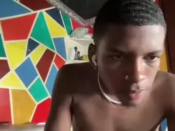 Freechat owen_222 on Chaturbate